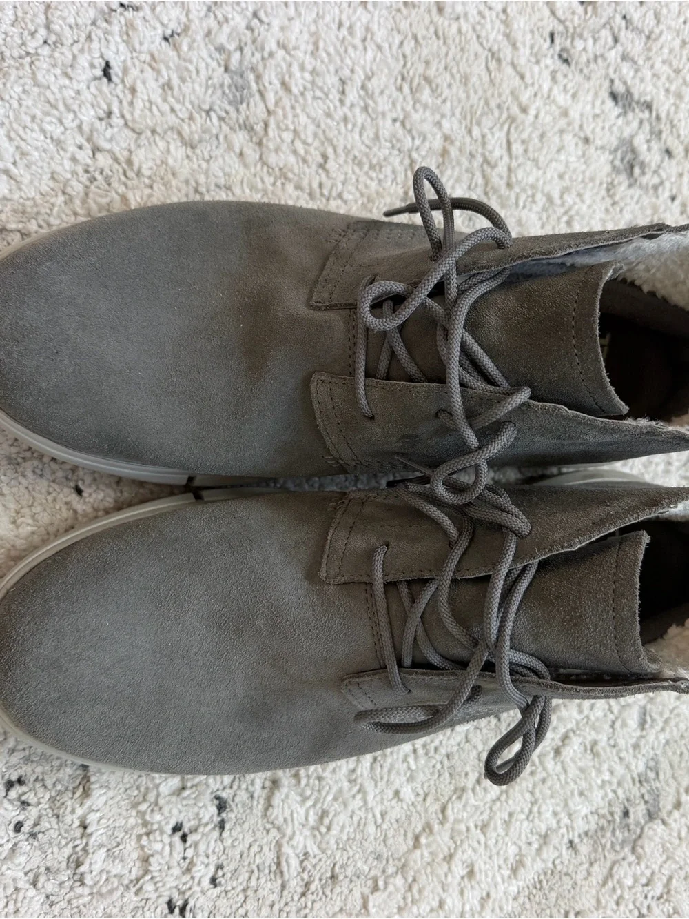Sorel Men's Gray Suede Chukka Boots
